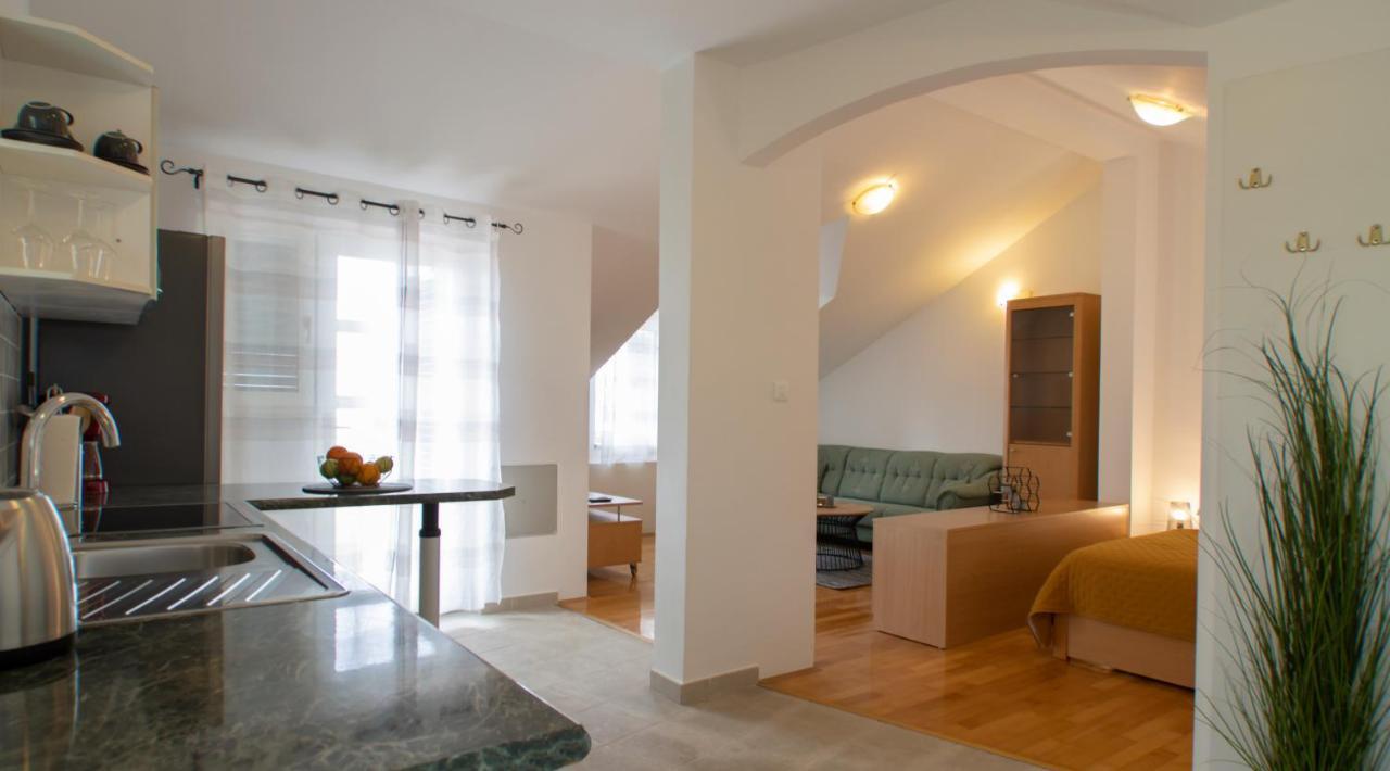 Mozart Apartments Baška Voda Exterior foto